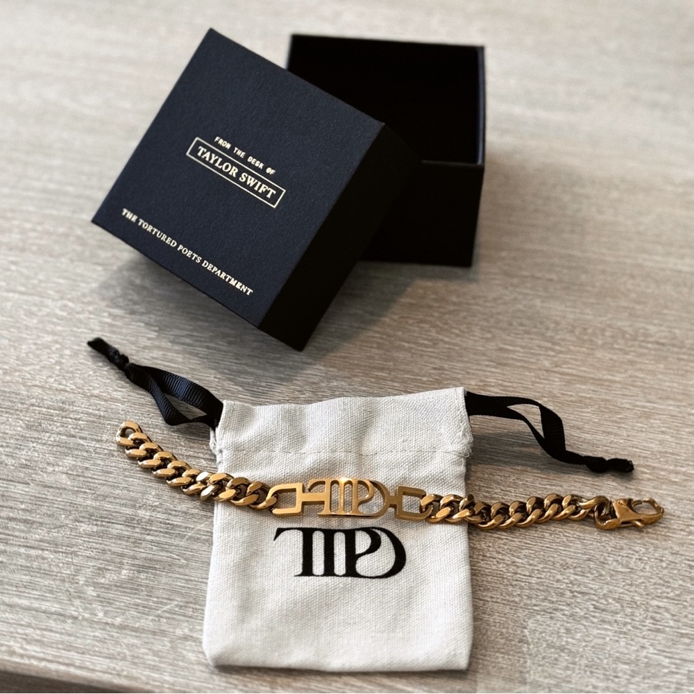 Taylor Swift Gold TTPD Bracelet
The Tortured Poets Department Small - Picture 10 of 10
